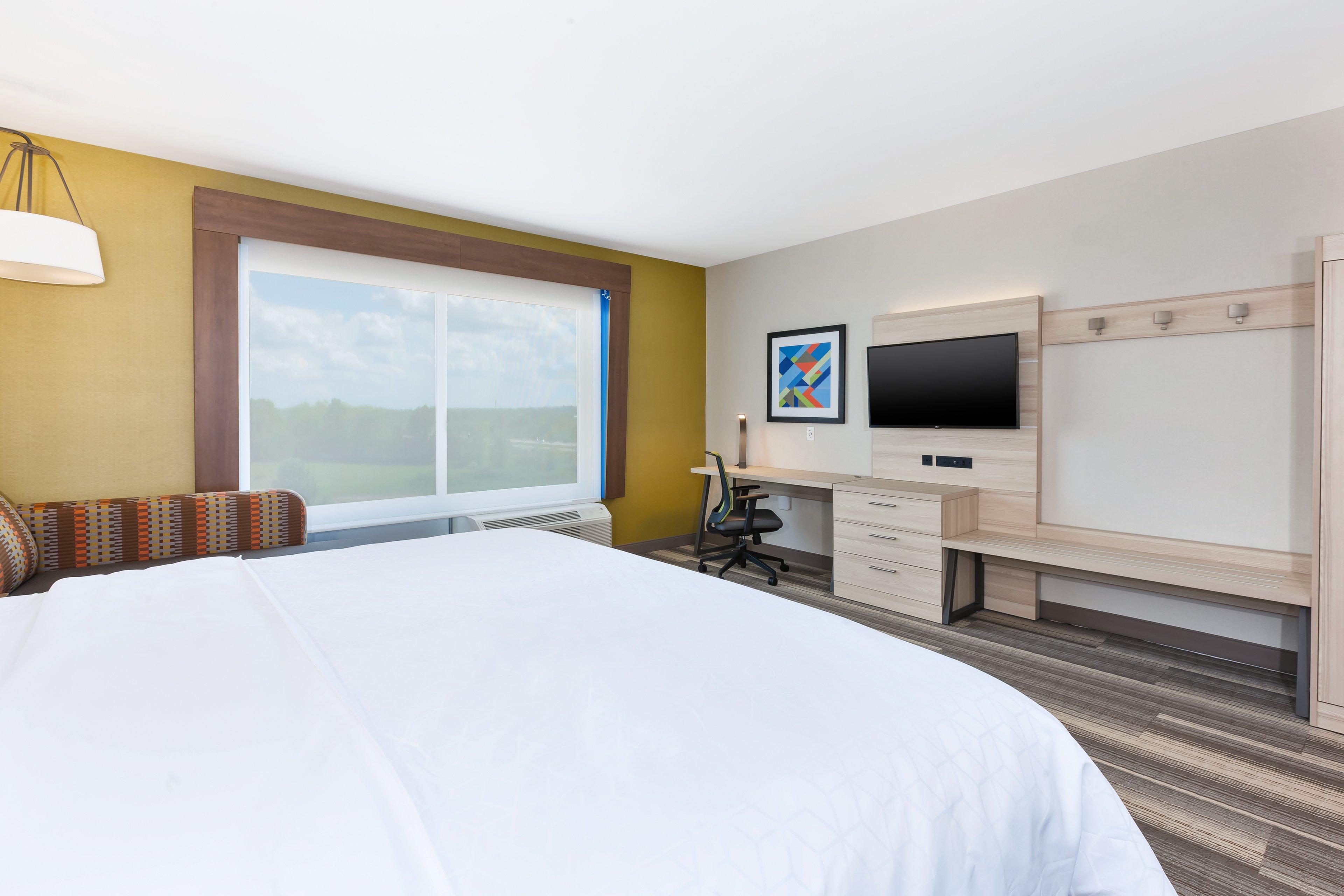 Holiday Inn Express & Suites - Grand Rapids Airport - South By Ihg Exterior photo